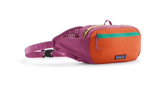 riñonera Patagonia Terravia Hip Pack color Black vista frontal magenta