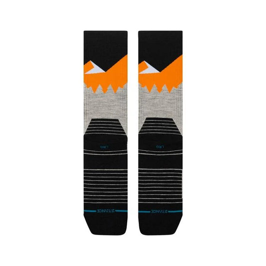 detalle del tejido y ajuste de los calcetines Stance South Face Hike Light Crew para trekking