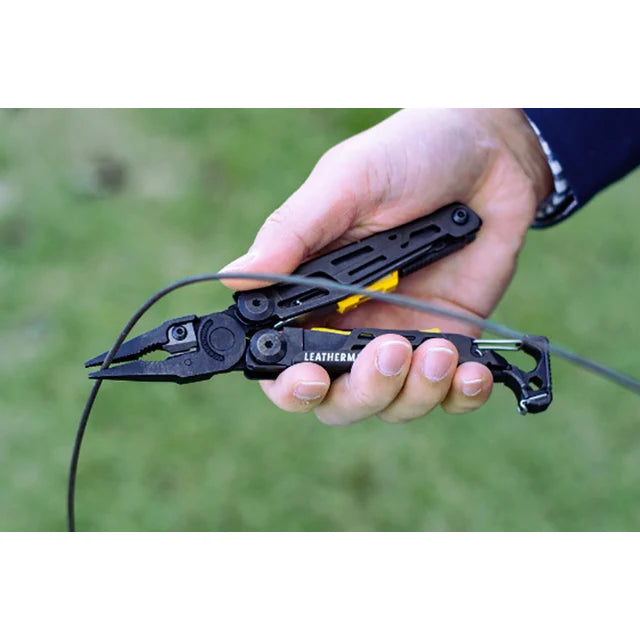Leatherman Signal