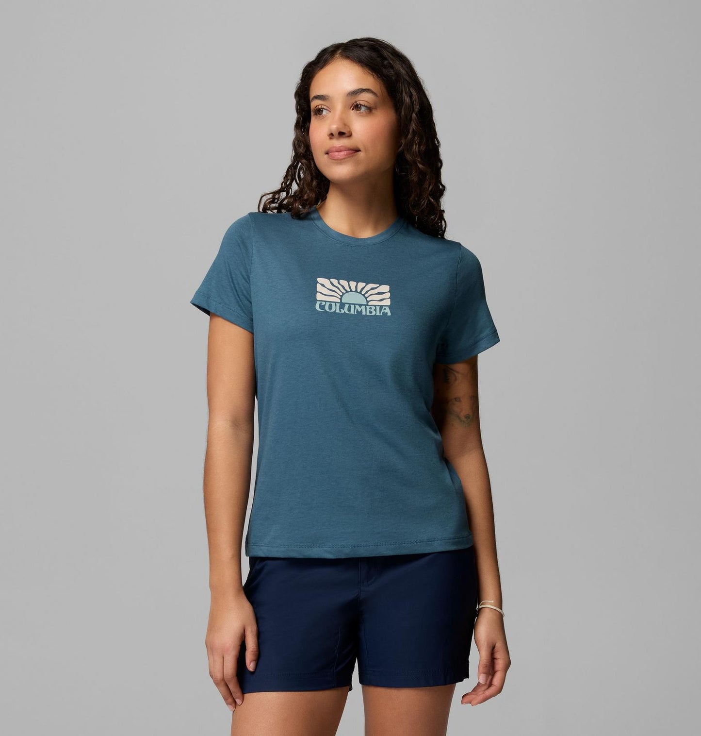 camiseta Everblue Columbia Ruby Springs Graphic Fitted mujer vista frontal