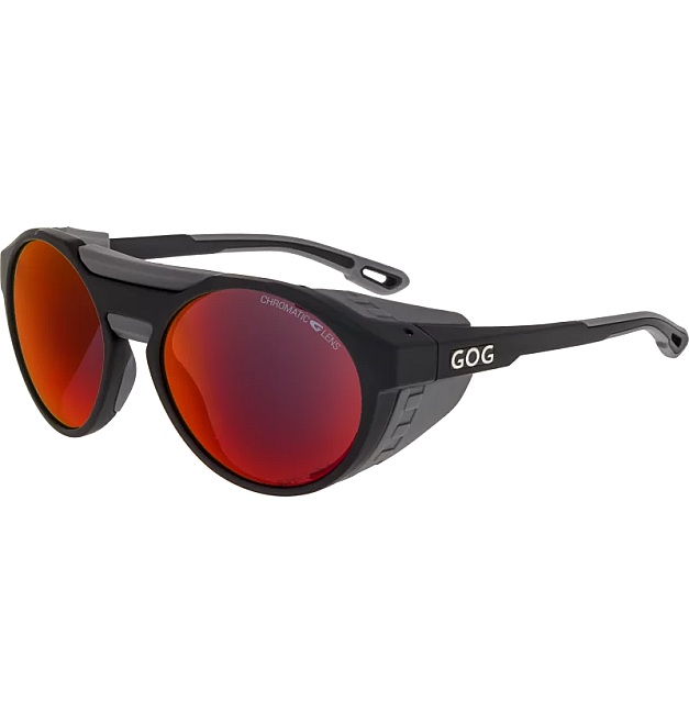 gafas de sol GOG Manaslu en color Black Grey para montaña trekking y actividades outdoor