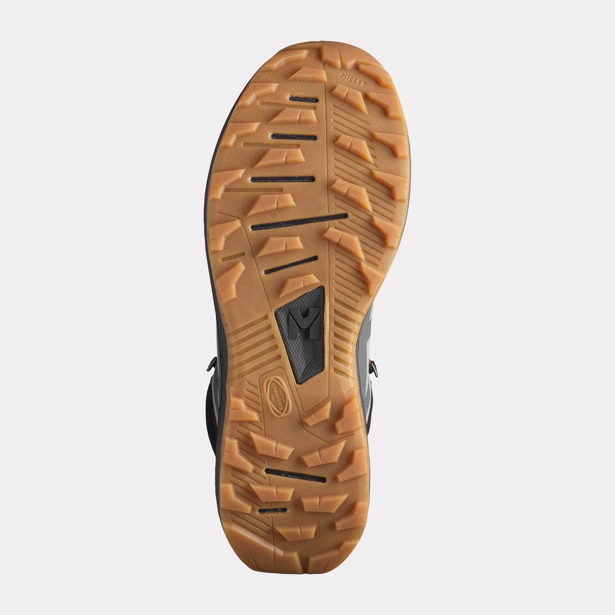 detalle de la suela de las botas Millet Ubic Mid GTX para hombre para trekking y montaña