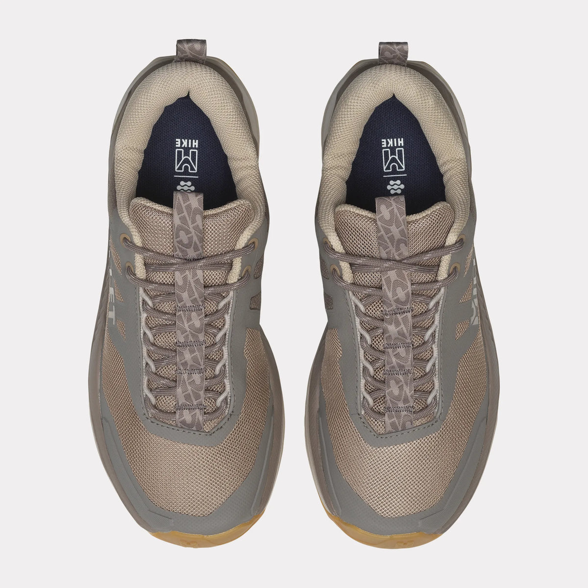 zapatillas Millet Seneca W mujer vistas desde arriba con detalle de cordones y ajuste