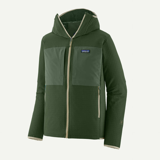 chaqueta técnica Patagonia CrossStrata con capucha para hombre en color Treeline Green para escalada y montaña