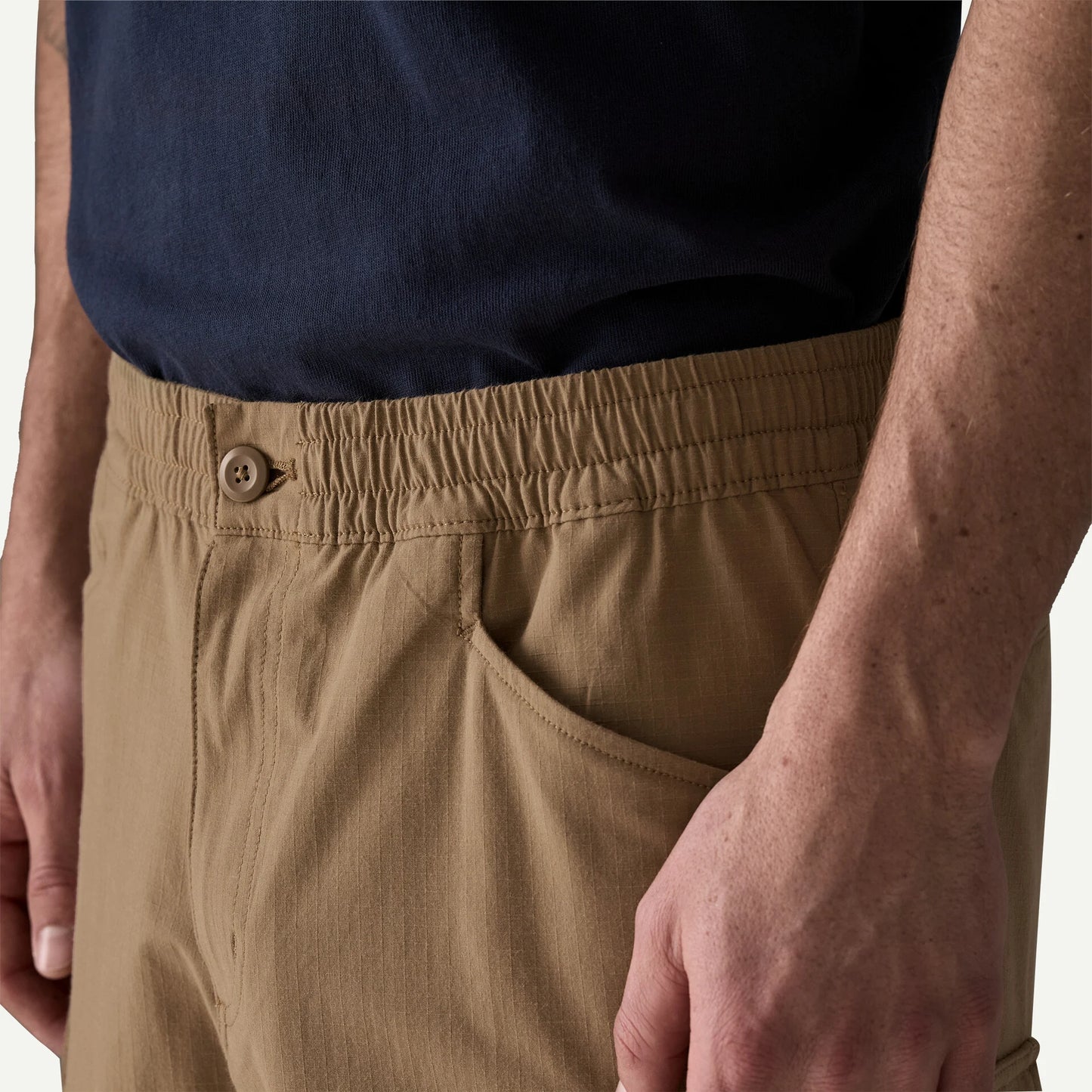 detalle del tejido del pantalón corto Patagonia Nomader Shorts hombre
