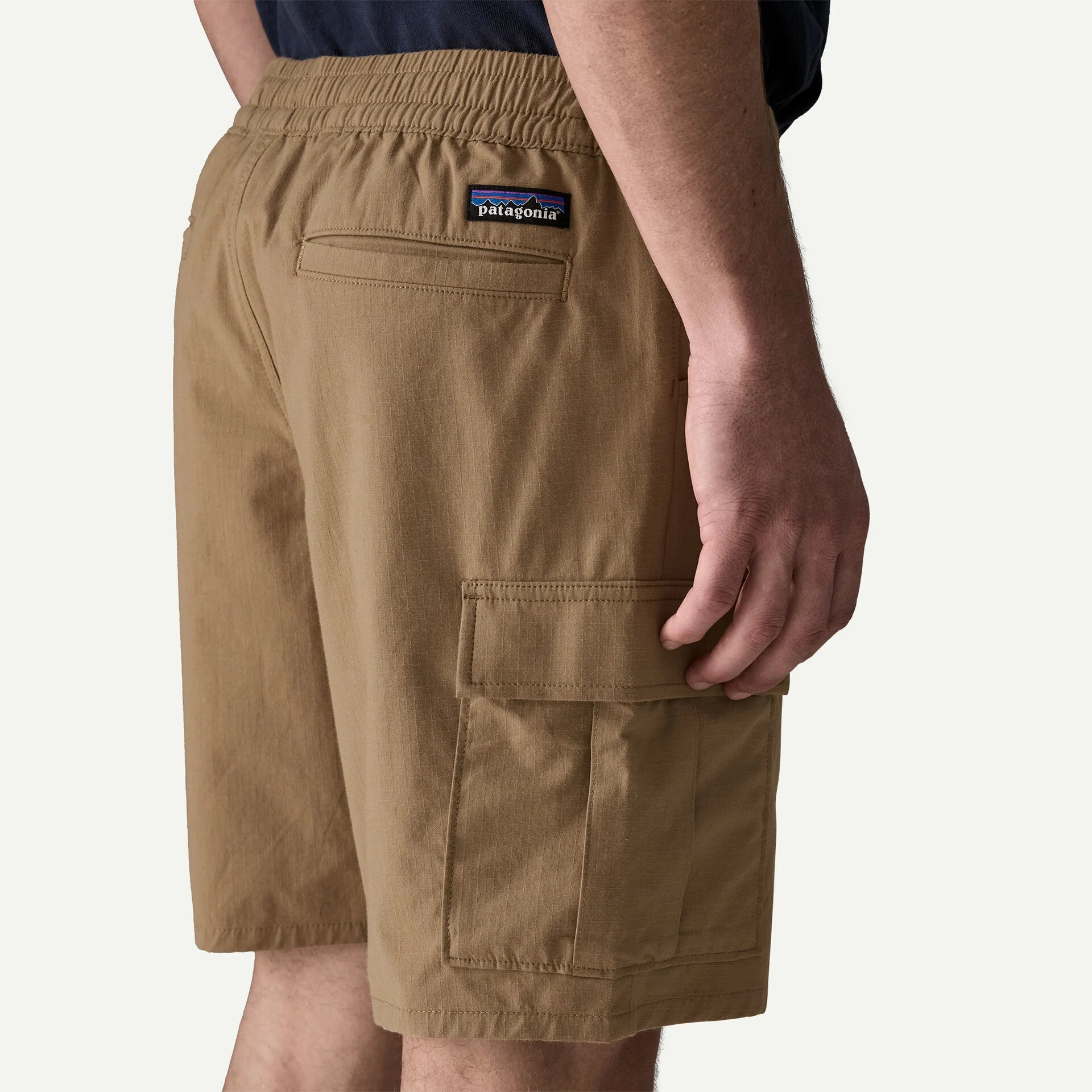 pantalón corto Patagonia Nomader Shorts hombre color  vista trasera