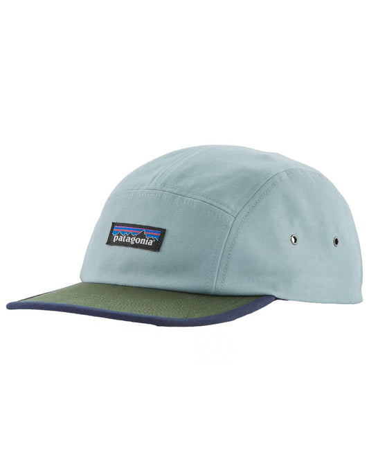 Gorra Patagonia P-6 Label Maclure Hat en color Thermal Blue, cómoda y resistente para uso diario y outdoor color azul