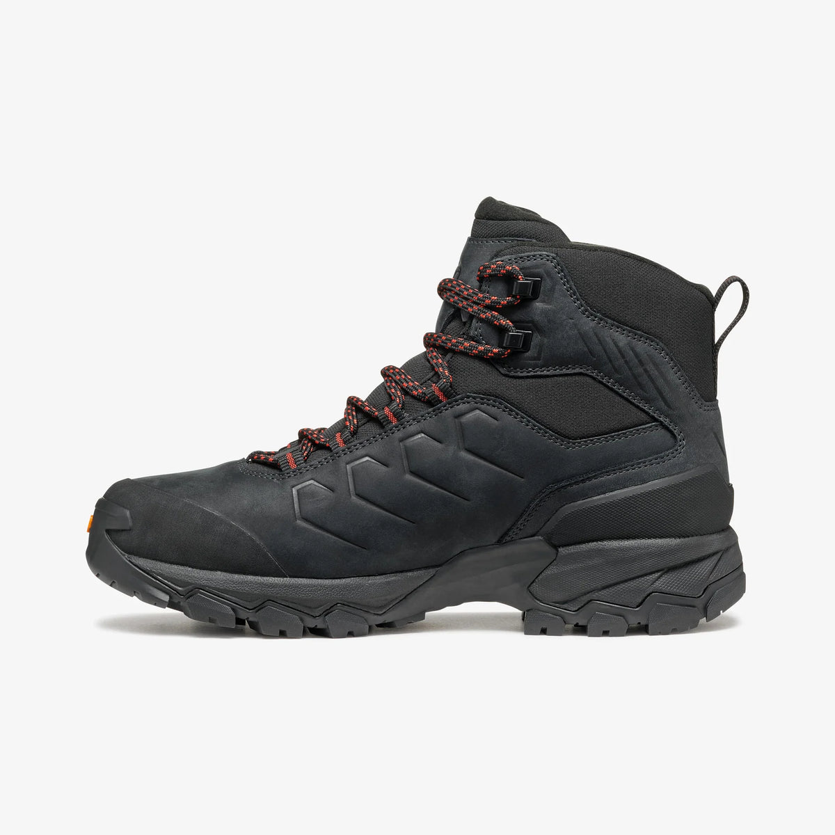 vista lateral de las botas Scarpa Moraine Polar GTX para mujer diseñadas para senderismo en condiciones frías