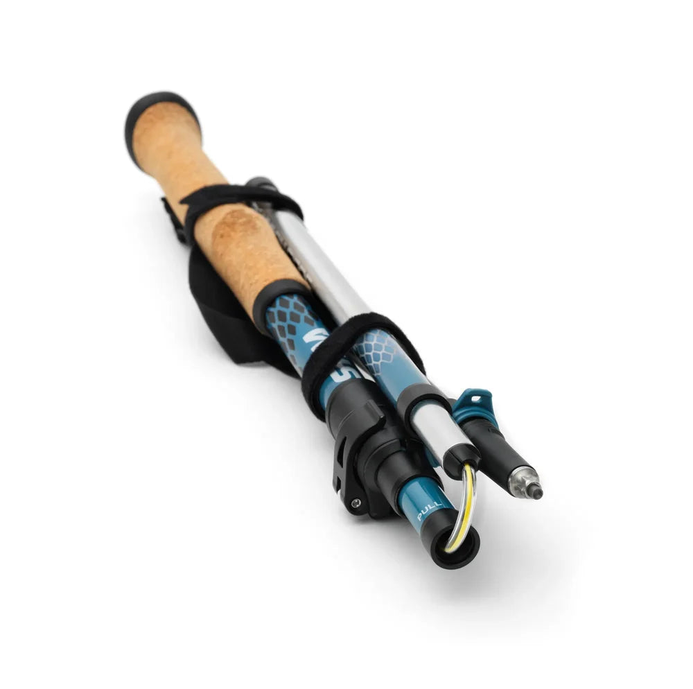 detalle del plegado compacto de los bastones de trekking Silva Aluminum Z Adjustable